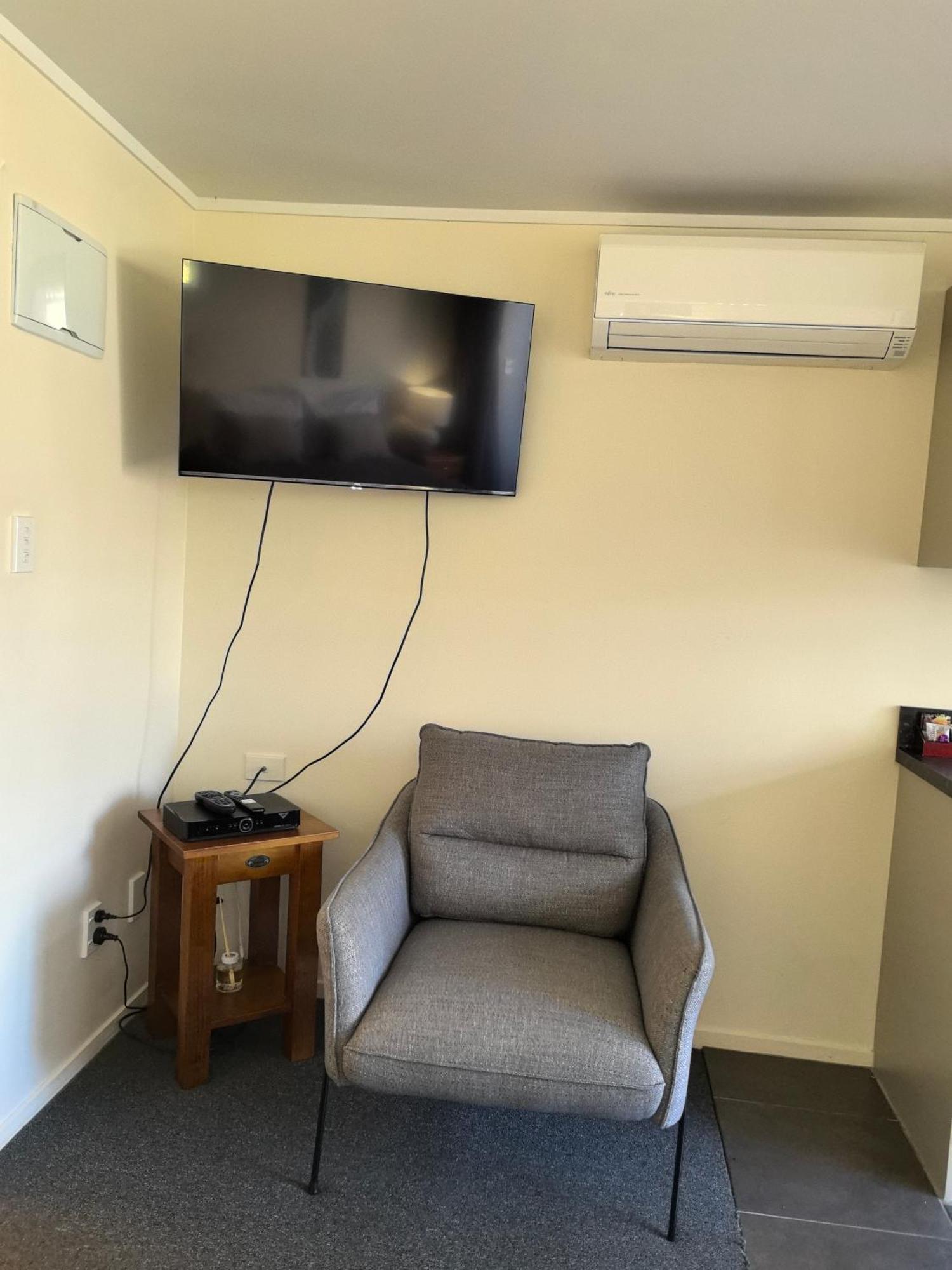 Aquarius Motel Ohope Экстерьер фото